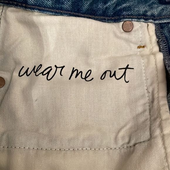 GRLFND KARONINA NWOT SIZE 27 HIGHRISE STRAIGHT DISTRESSED REVOLVE 228.00 - Picture 12 of 12